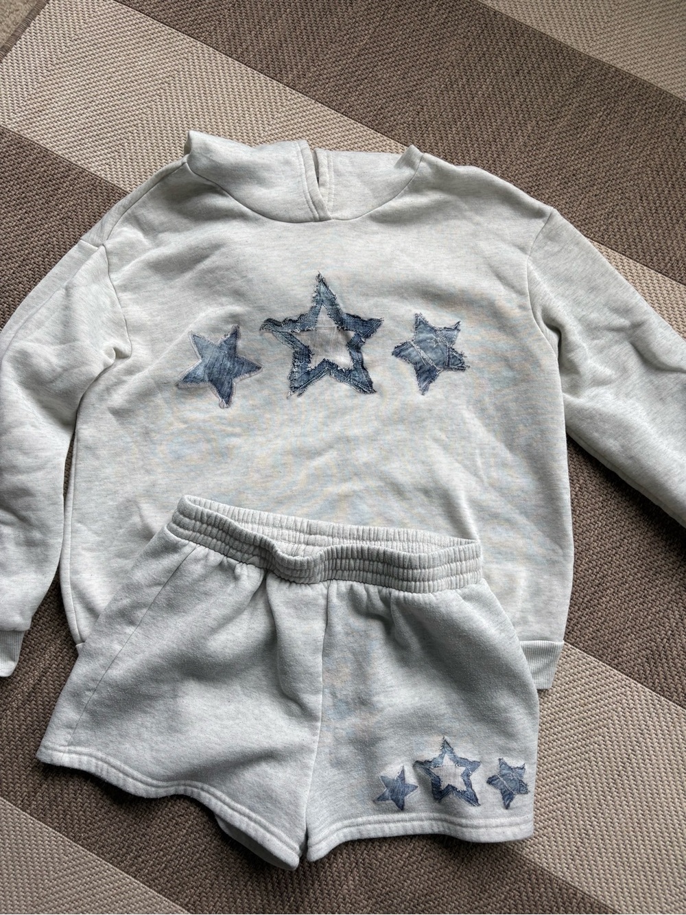 SHEIN Light Gray Women’s ' Star Sweatshirt and Shorts Set